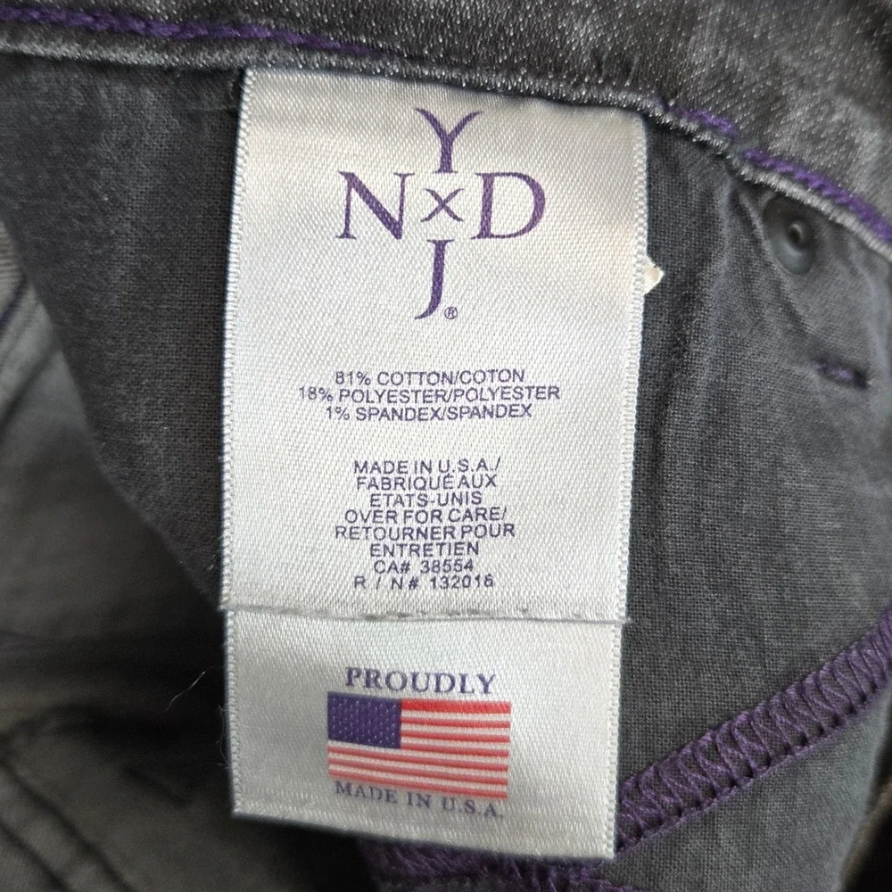 NYDJ Black Cuffed Crop Jeans Size 2 Lift Tuck Stretch Outdoor Basic Casual Party